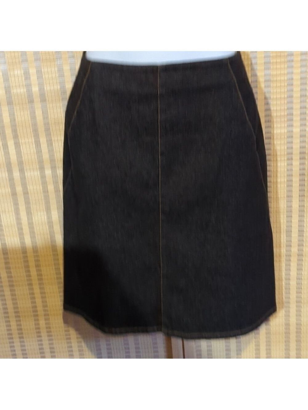 Loft black denim stretch pencil skirt back zip size 4